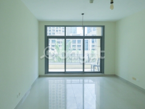Unfurnished 1 BR Apt for rent in Claren Podium, Downtown for 70K/yr